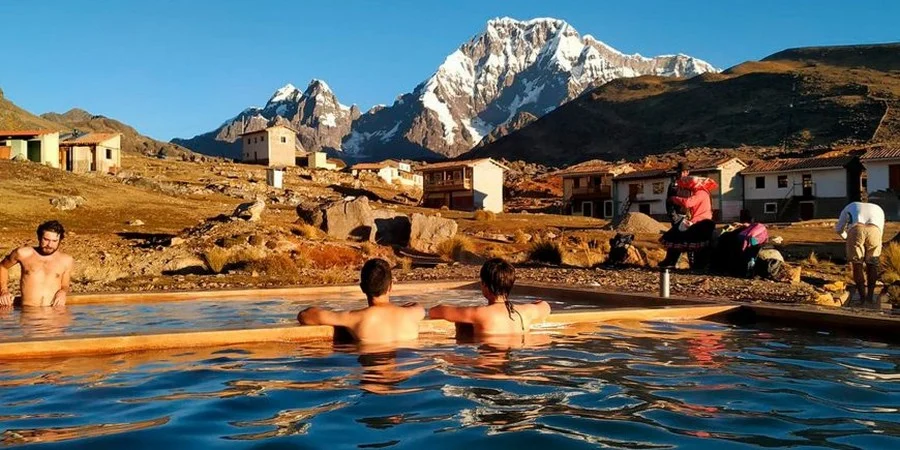 Trekking 7 Lagunas del Ausangate Full Day - Imagen 3